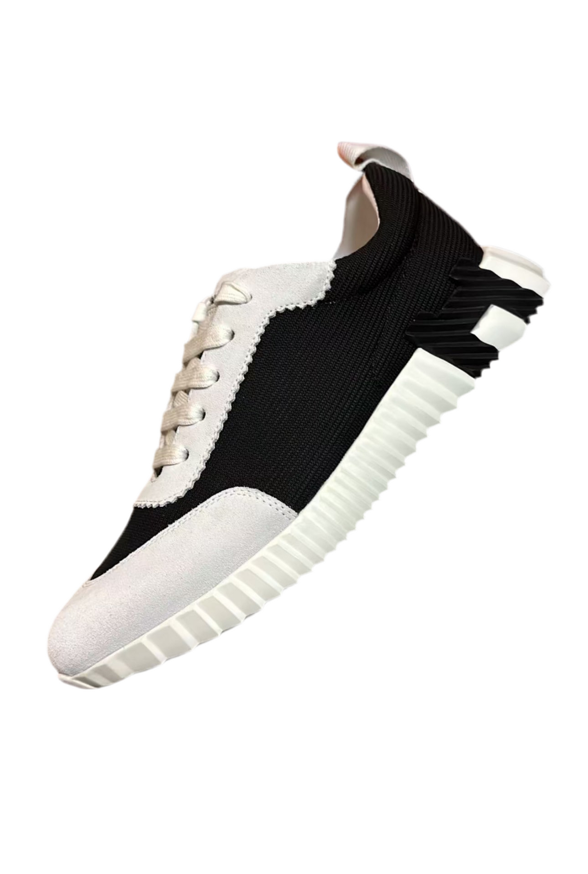 Hermes bouncing black & white